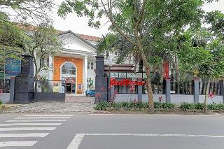 Formerly RedDoorz Syariah @ Klojen Malang fotoÄŸrafÄ±