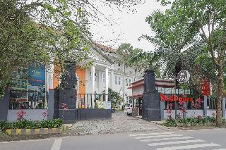 Formerly RedDoorz Syariah @ Klojen Malang fotoÄŸrafÄ±