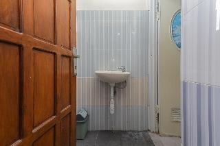 Formerly RedDoorz Syariah @ Klojen Malang fotoÄŸrafÄ±