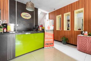 Formerly RedDoorz Syariah @ Soekarno Hatta Indah 2 fotoÄŸrafÄ±