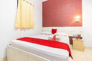 Formerly RedDoorz Plus @ Jalan Pumorow Manado otel fotoğrafı