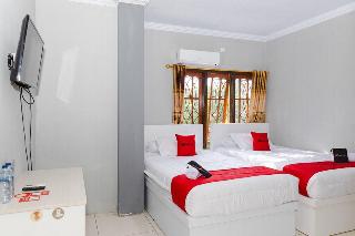 Formerly RedDoorz Transmart Kairagi Dua manado fotoÄŸrafÄ±