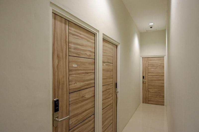 Formerly RedDoorz @ Jalan Kartini Semarang - Lobi