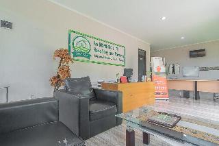 Formerly RedDoorz Resort Idelansia HomeStayCiater fotoÄŸrafÄ±