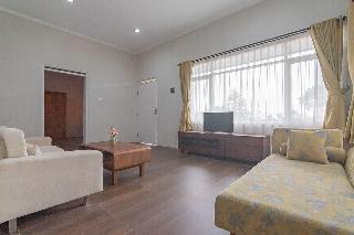 Formerly RedDoorz Resort Idelansia HomeStayCiater fotoÄŸrafÄ±