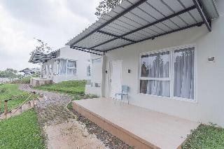 Formerly RedDoorz Resort Idelansia HomeStayCiater fotoÄŸrafÄ±