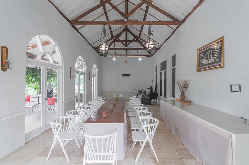 Formerly RedDoorz Resort Idelansia HomeStayCiater - Genel
