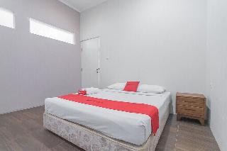 Formerly RedDoorz Resort Idelansia HomeStayCiater fotoÄŸrafÄ±