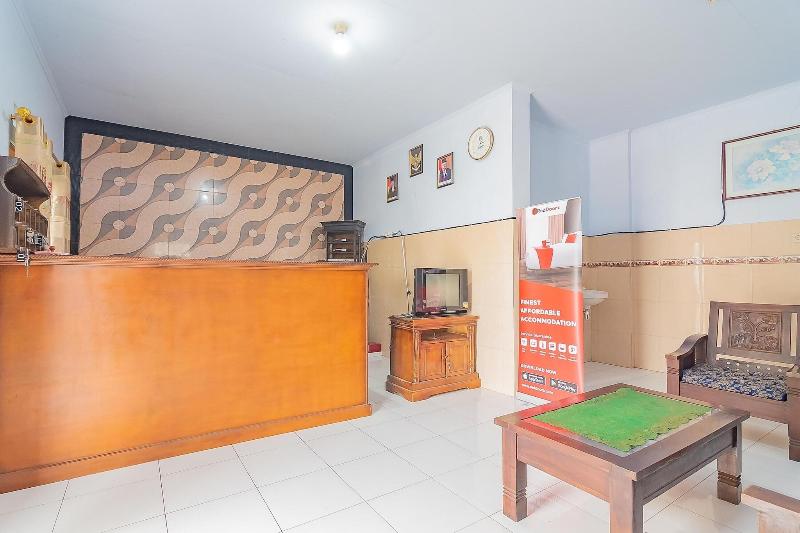 Formerly RedDoorz Tambak Mekar Street Subang - Lobi