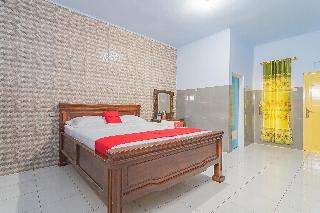 Formerly RedDoorz Tambak Mekar Street Subang fotoÄŸrafÄ±