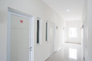 Formerly RedDoorz near Pacific Mall Tegal 2 fotoÄŸrafÄ±