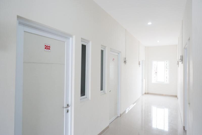 Formerly RedDoorz near Pacific Mall Tegal 2 - Lobi