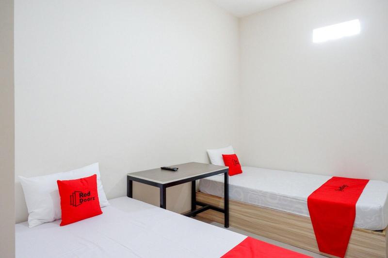 Formerly RedDoorz near Pacific Mall Tegal 2 - Oda