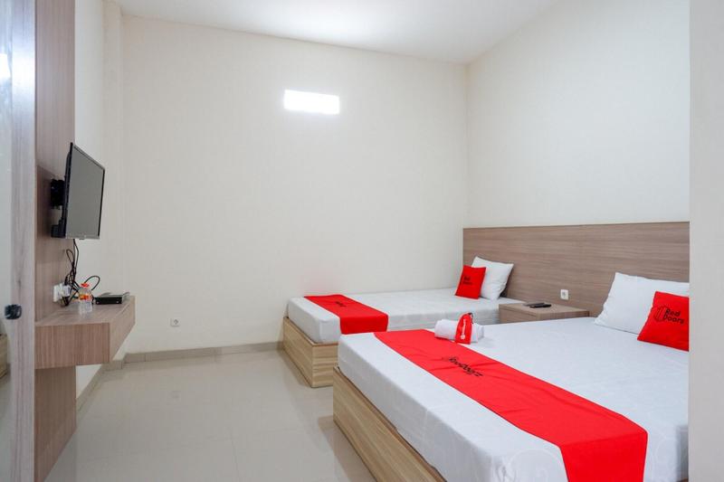 Formerly RedDoorz near Pacific Mall Tegal 2 - Oda