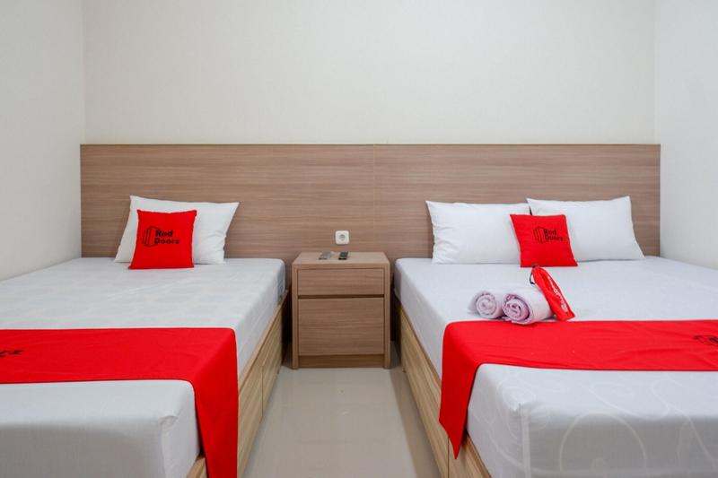 Formerly RedDoorz near Pacific Mall Tegal 2 - Oda