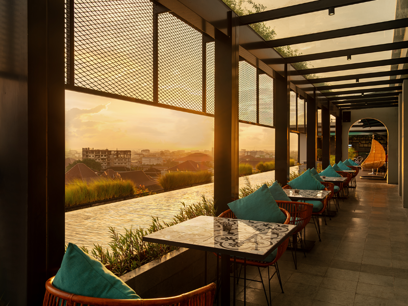 The Manohara Hotel Yogyakarta - Bar