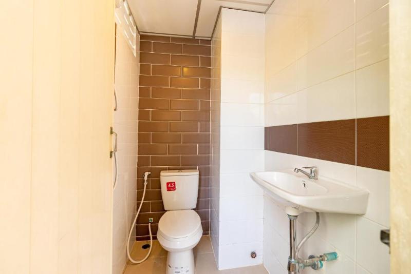 Alanda Hotel & Apartment by ZUZU - Oda