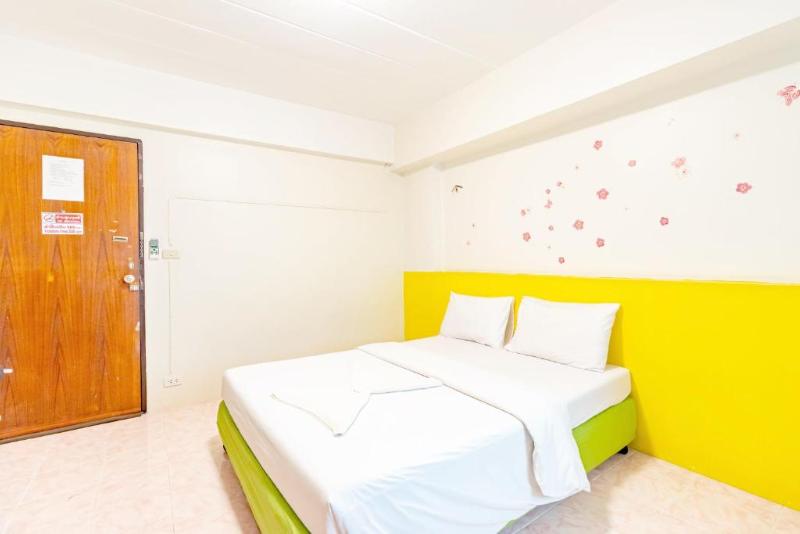 Alanda Hotel & Apartment by ZUZU - Oda
