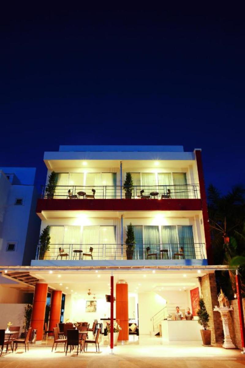 One World One Home Naiharn Hotel by ZUZU - Genel