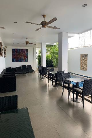 One World One Home Naiharn Hotel by ZUZU fotoÄŸrafÄ±