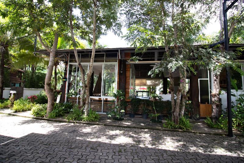 Royal Train Garden Resort by ZUZU - Lobi