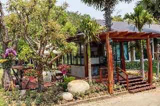 Royal Train Garden Resort by ZUZU fotoÄŸrafÄ±