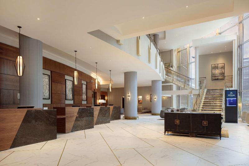 Hilton Belfast - Lobi
