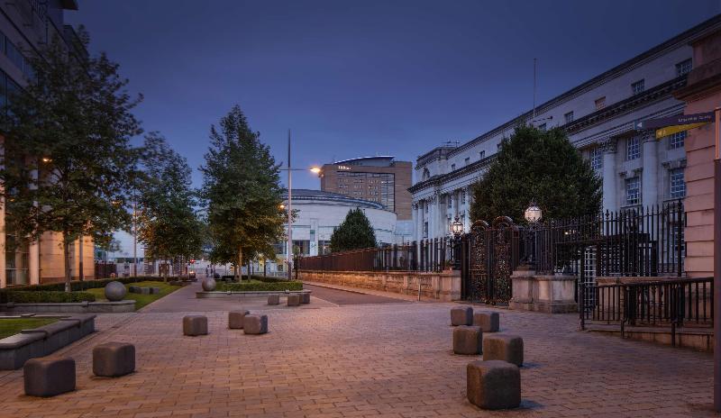Hilton Belfast - Genel