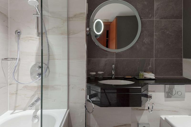 Hilton Belfast - Oda