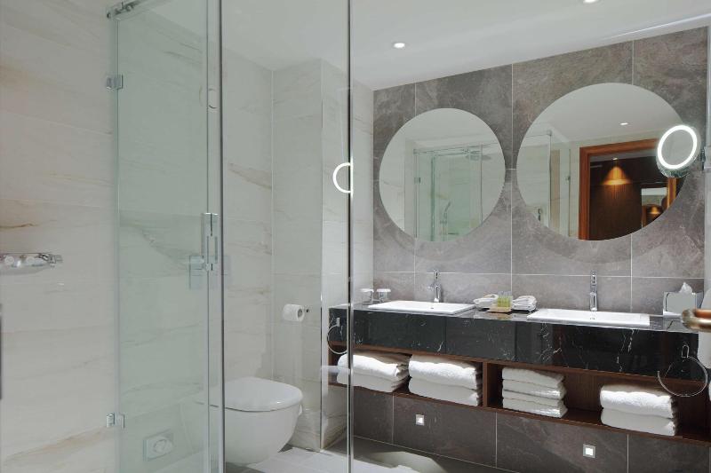 Hilton Belfast - Oda
