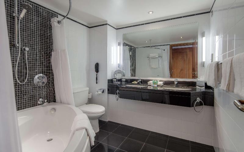 Hilton Belfast - Oda