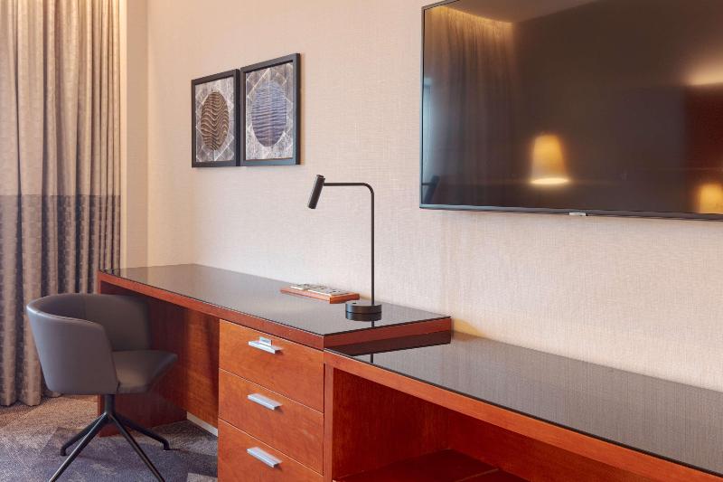 Hilton Belfast - Oda
