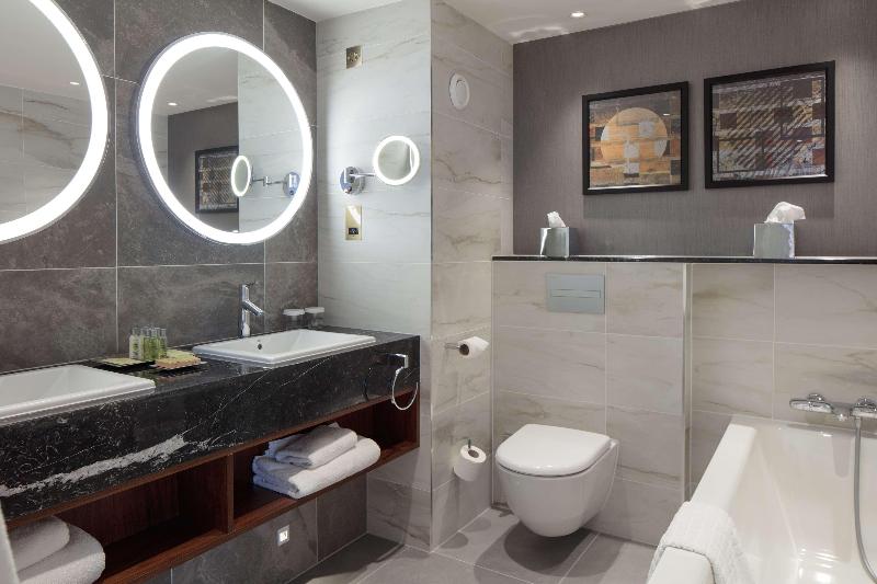 Hilton Belfast - Oda