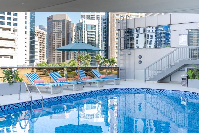 Grand Heights Dubai Hotel Apartments - Havuz