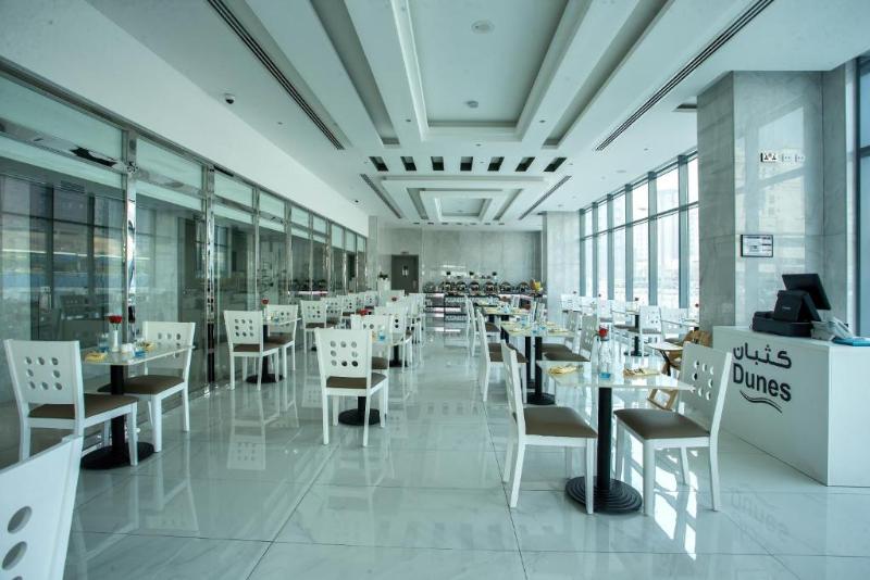 City Avenue Al Reqqa Hotel - Restoran