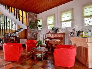 Logis Hotel Des Lacs