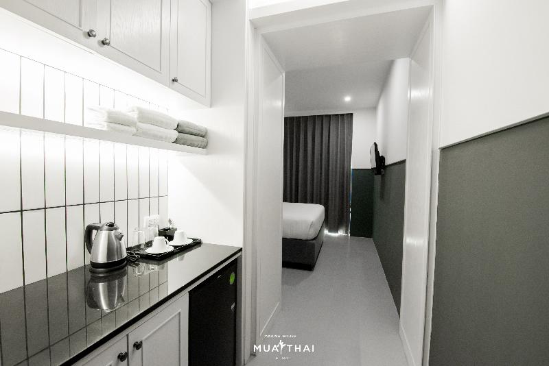 Marina House MUAYTHAI Ta-iad Phuket - Oda