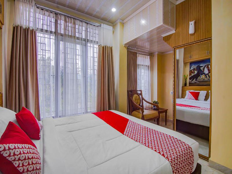 OYO 90506 Bunga Sonsang Homestay Syariah - Oda
