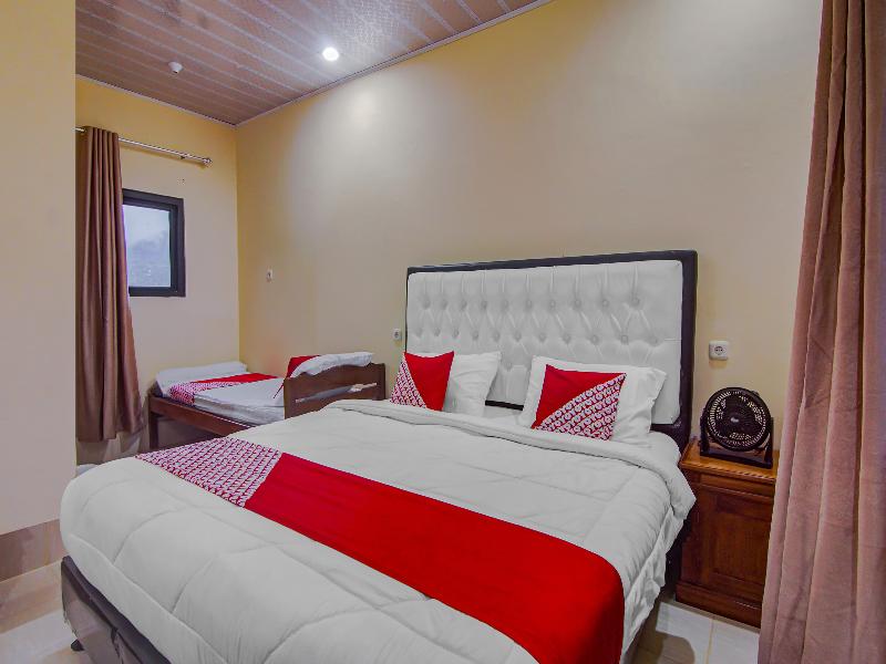 OYO 90506 Bunga Sonsang Homestay Syariah - Oda