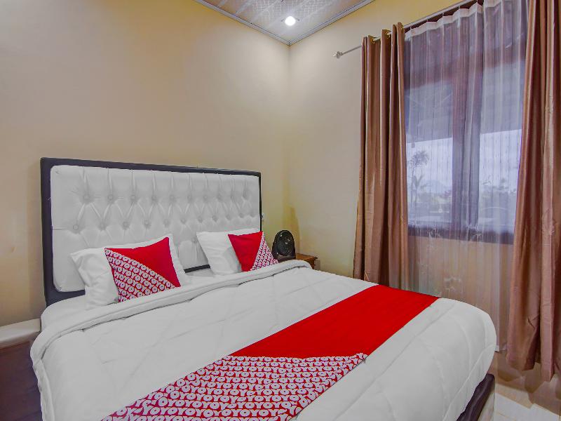 OYO 90506 Bunga Sonsang Homestay Syariah - Oda