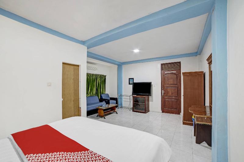 OYO 90487 Wisma Kuta Karang Baru - Oda