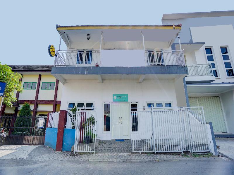 SPOT ON 90349 Edotel Tebe Syariah - Genel