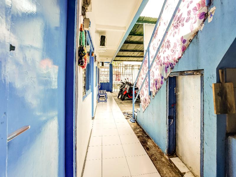 OYO 90523 Homestay Jenggolo - Lobi