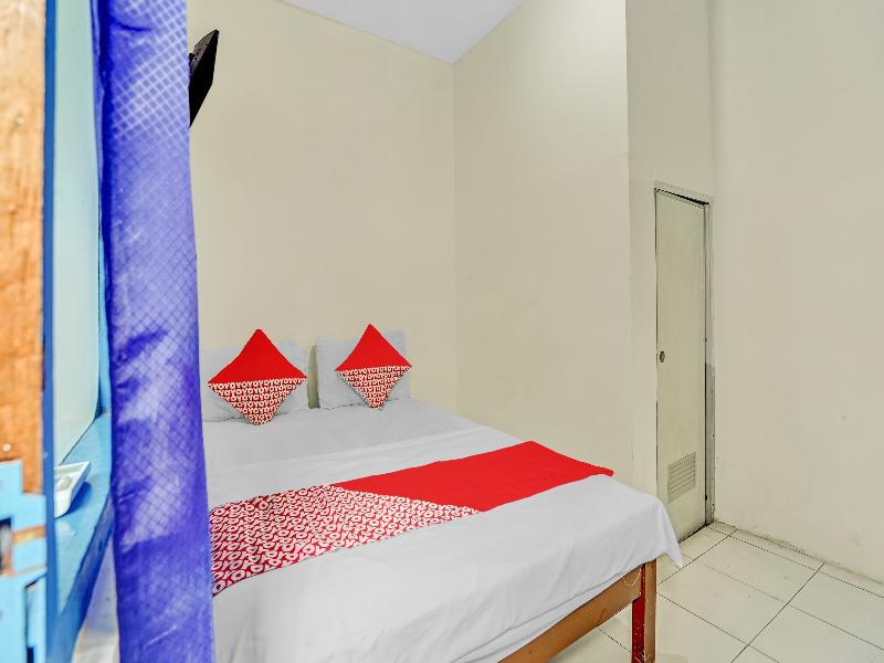 OYO 90523 Homestay Jenggolo - Oda
