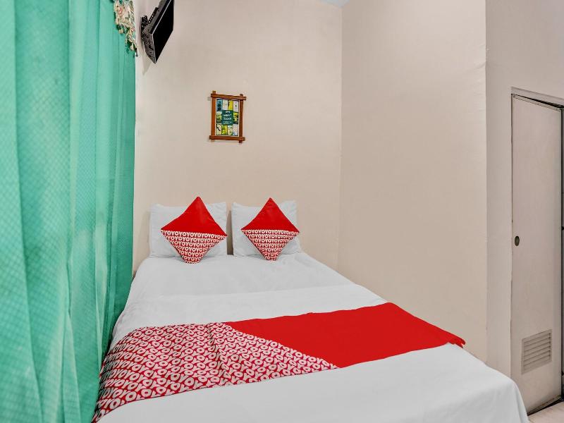 OYO 90523 Homestay Jenggolo - Oda