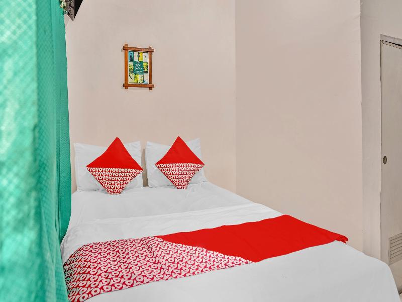 OYO 90523 Homestay Jenggolo - Oda