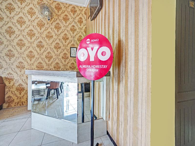 OYO 90442 Almeira Homestay Syariah Sub - Lobi