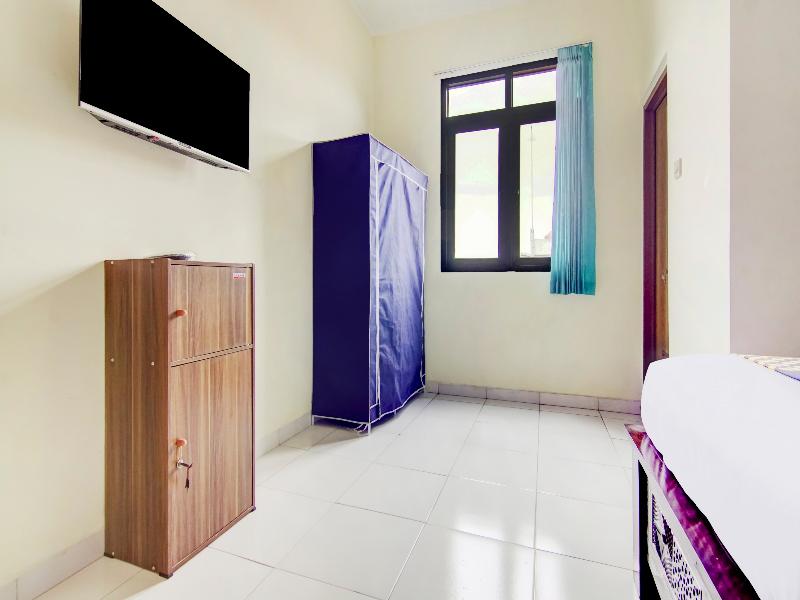 SPOT ON 90152 Garuda Bima Residence Syariah - Oda