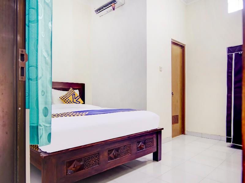 SPOT ON 90152 Garuda Bima Residence Syariah - Oda
