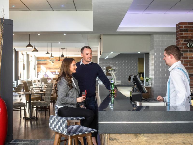 Novotel Ipswich Centre - Bar